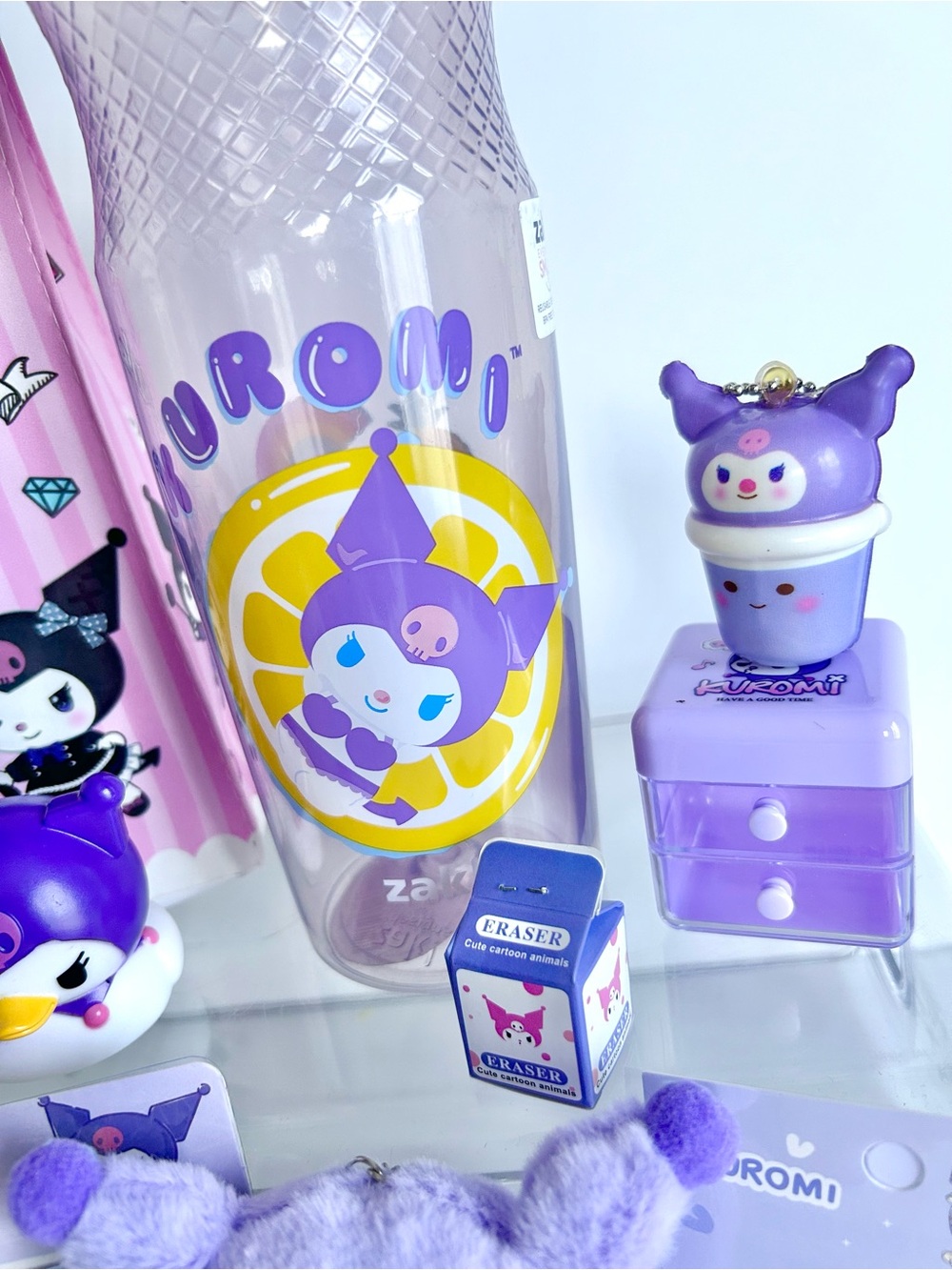 💜(KUR344) Kuromi Adorable 11-Piece Water Bottle Fun Bundle! - Picture 2 of 9